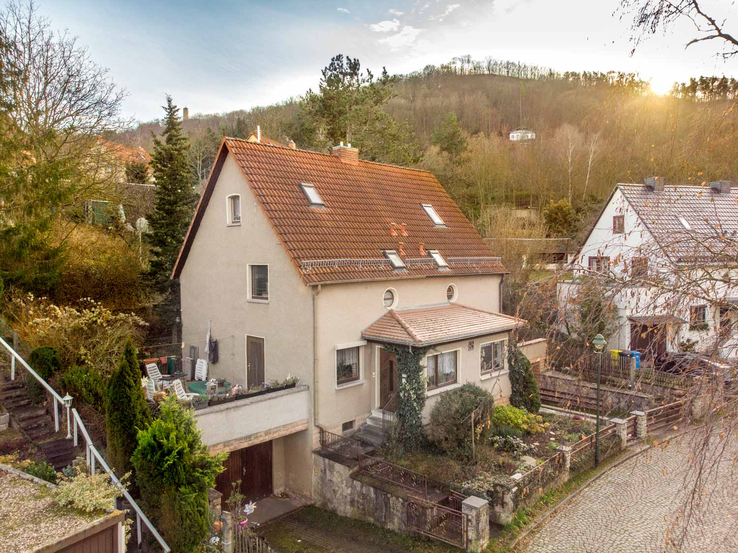 Oskar-Zachau-Straße 25, Doppelhaushäfte