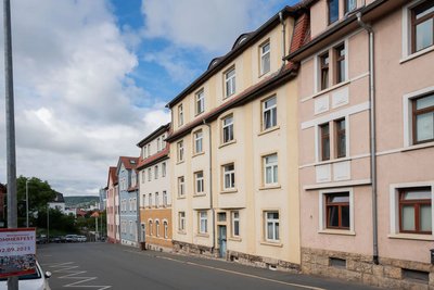 Straßenansicht (3)