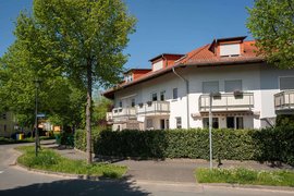 Straßenansicht (2)
