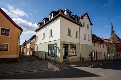 Straßenansicht (2)