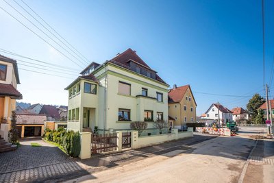 Straßenansicht Straßenansicht