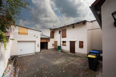 Nebengebäude Nebengebäude